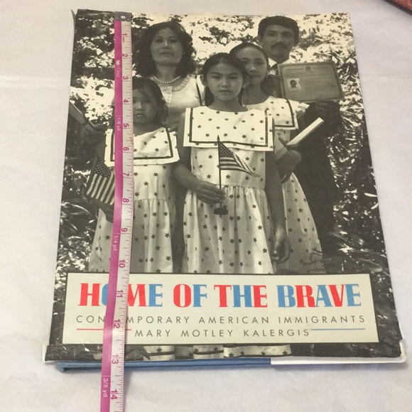 Home of the brave contemporary American immigrants hardback coffee table book - Picture 17 of 17